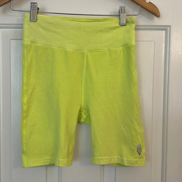 free people movement neon lime green biker shorts XS - Picture 1 of 4
